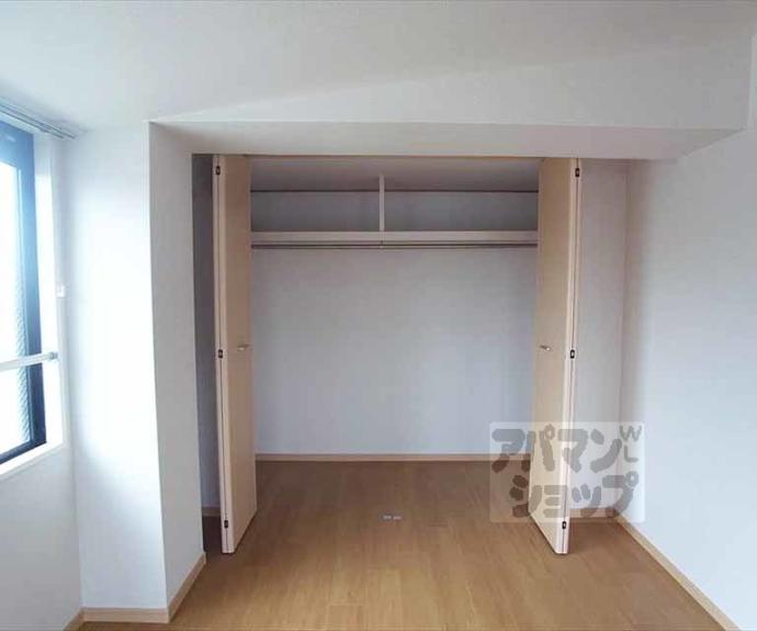 【ウィンド岩倉】間取