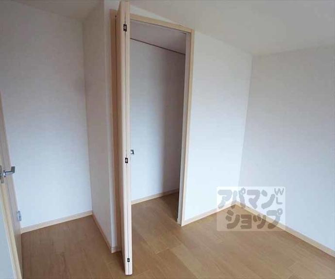 【ウィンド岩倉】間取