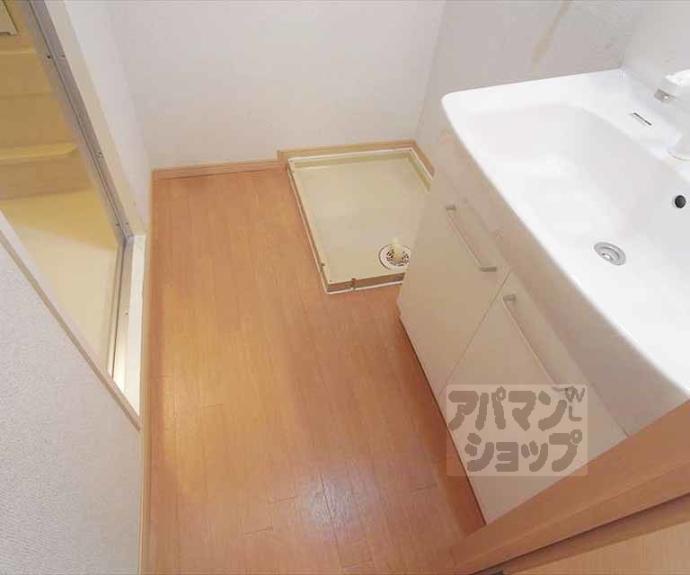 【ウィンド岩倉】間取