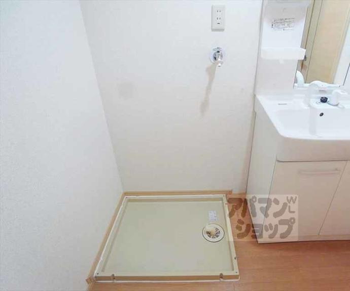 【ウィンド岩倉】間取