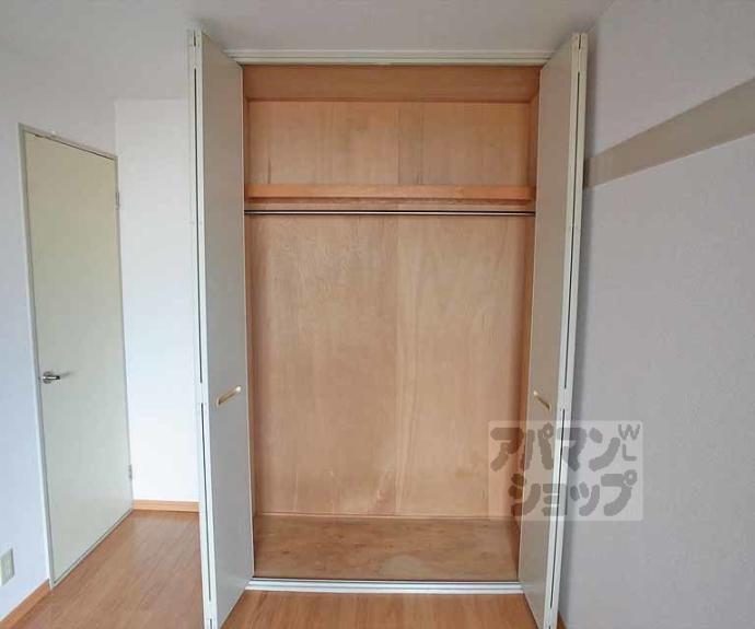 【ウィンド岩倉】間取