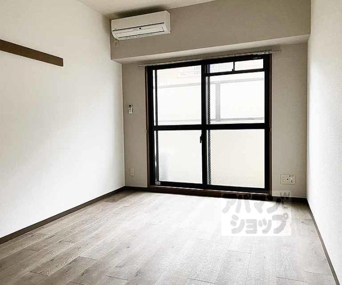 【ラフィーネ御所西】間取