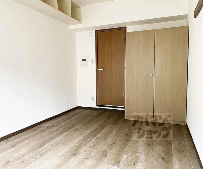 【ラフィーネ御所西】間取