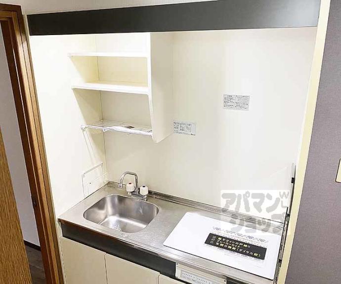 【ラフィーネ御所西】間取