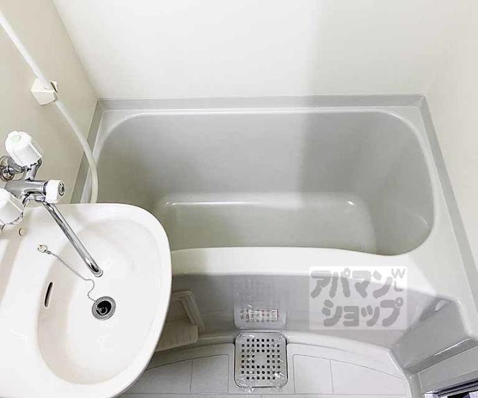 【ラフィーネ御所西】間取