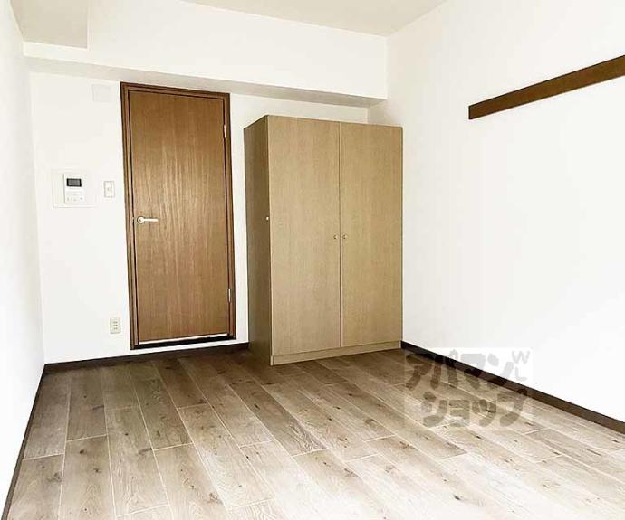 【ラフィーネ御所西】間取