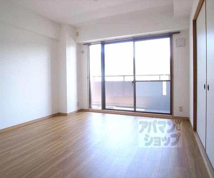 【グランドメゾン修学院　１番館】間取