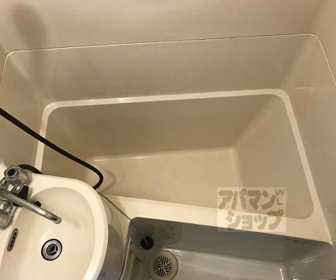 【エフワンビル】間取