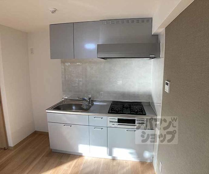 【Ｊ＇ｆｏｒｔ祇園四条】間取