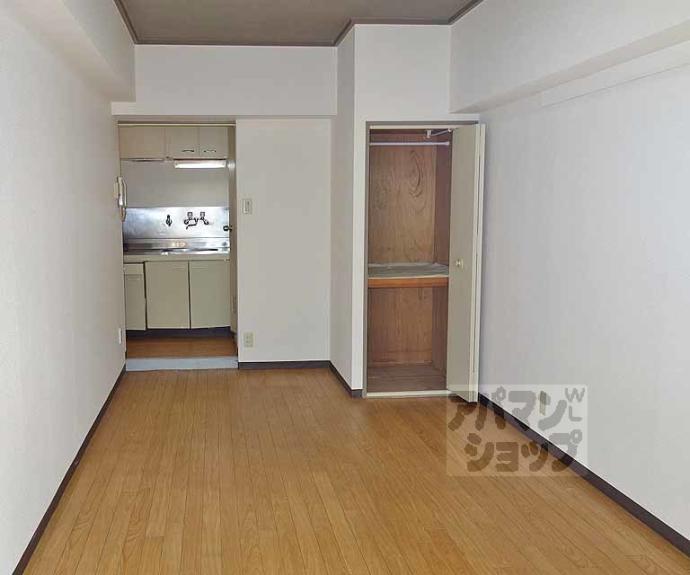 【マンションローレル】間取