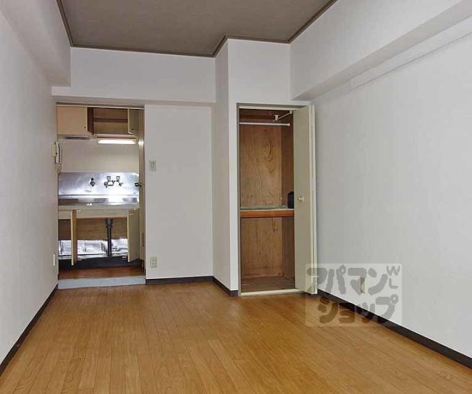 【マンションローレル】間取