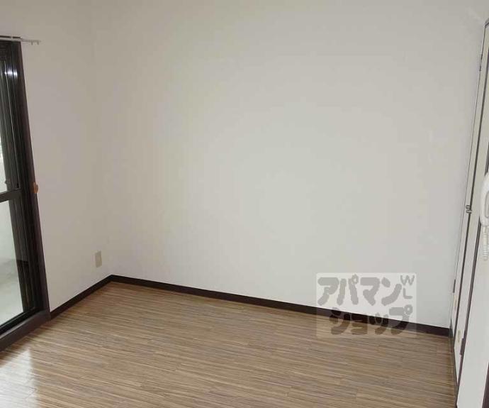 【サンガーデン山科】間取