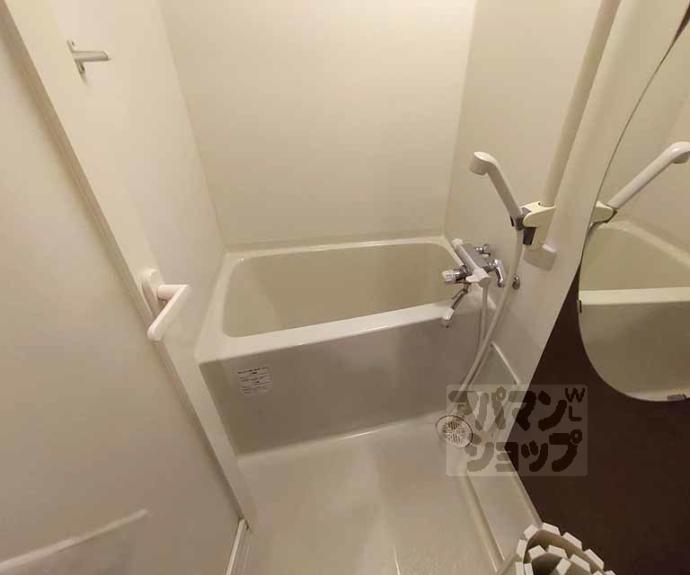 【ネオガーランド御所南】間取