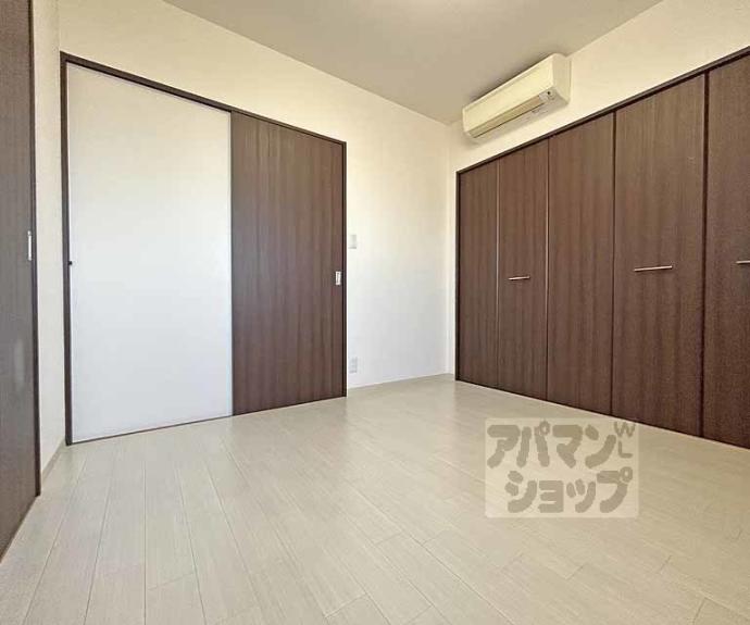 【ネオガーランド御所南】間取