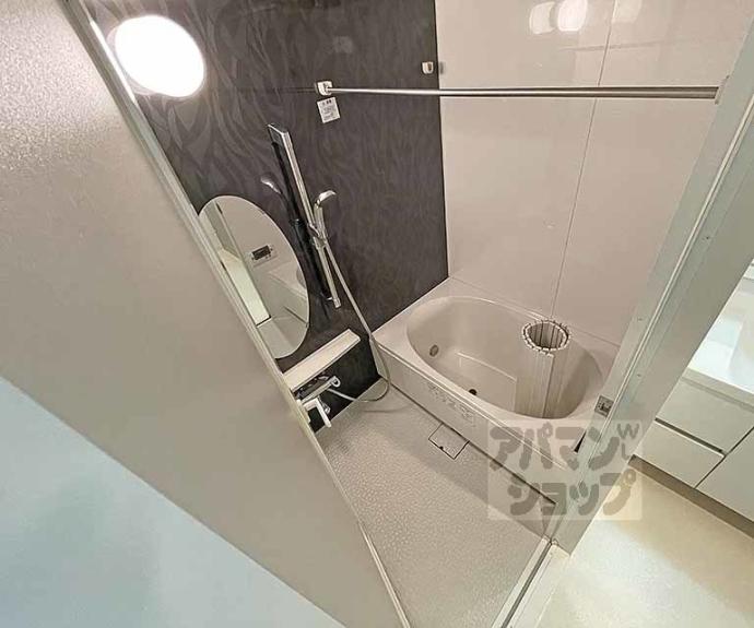 【ネオガーランド御所南】間取