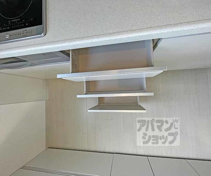 【ネオガーランド御所南】間取