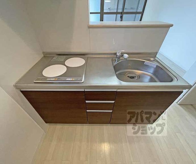 【ネオガーランド御所南】間取