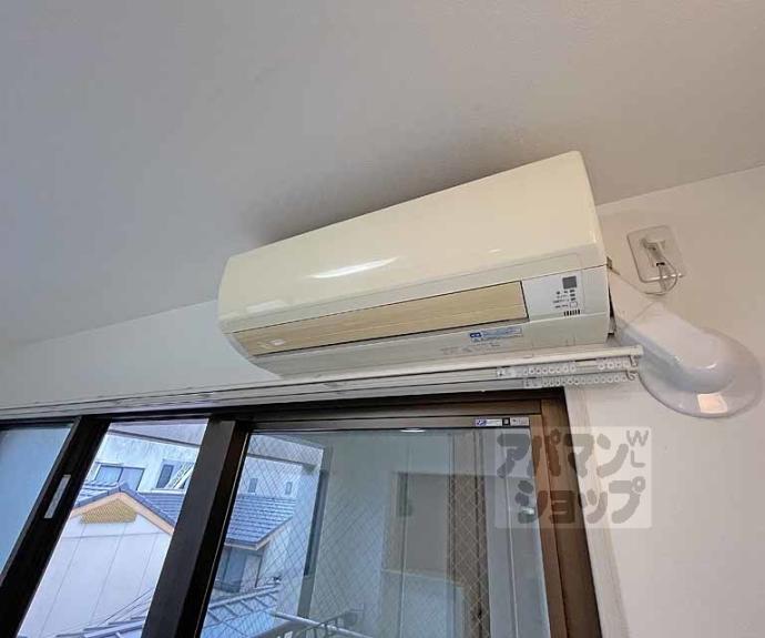 【ネオガーランド御所南】間取