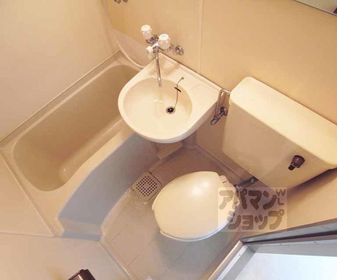 【オンジェームＫ】間取