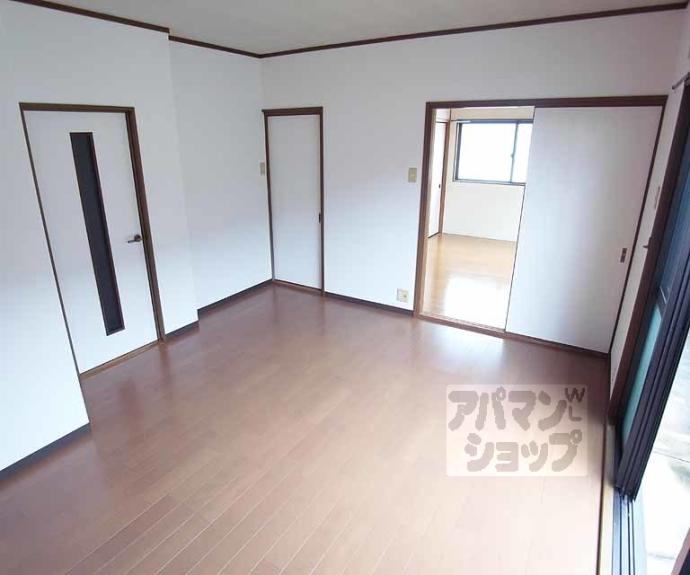 【シャントゥール城北】間取