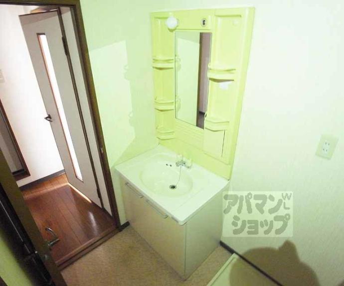 【シャントゥール城北】間取