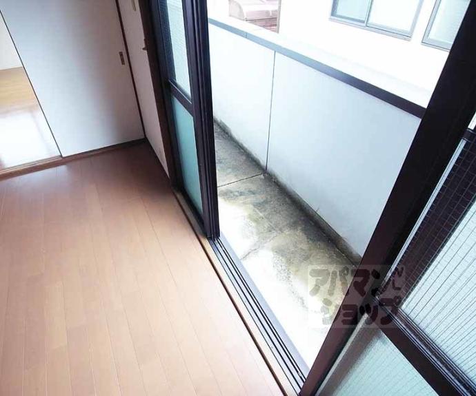 【シャントゥール城北】間取