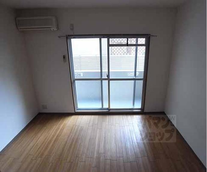 【ヴィラパーシモン】間取