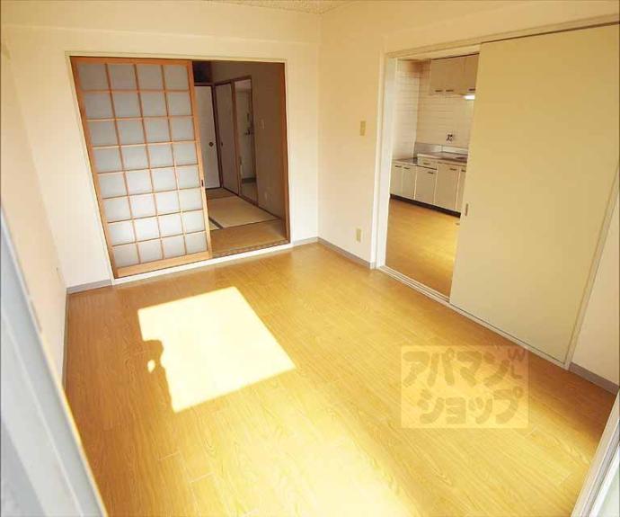 【サンマンションナリマチ】間取
