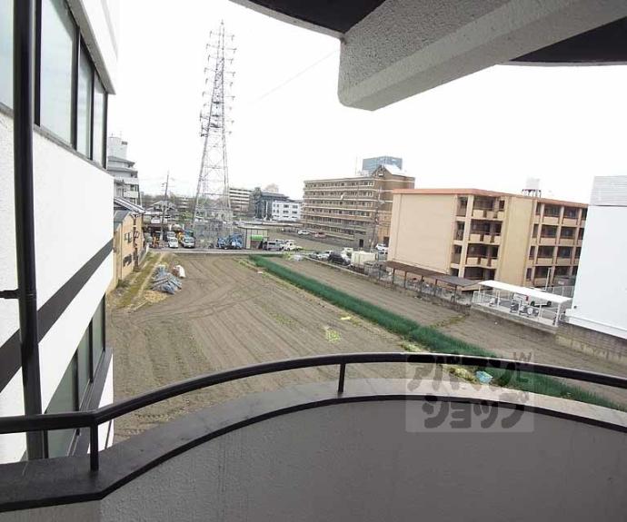 【アークハイツ城南宮】間取