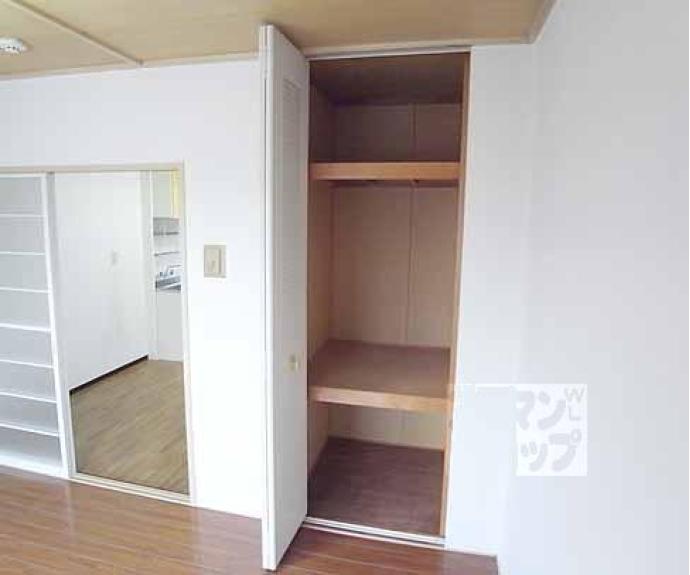 【ビラージュ深草】間取