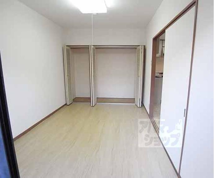 【ノアーズアーク桃山】間取