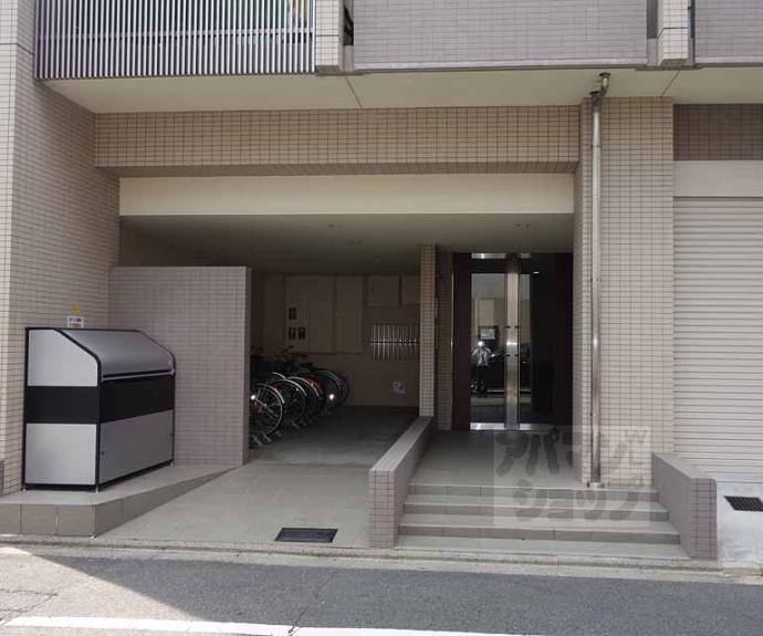 【パークサイド西小路】間取