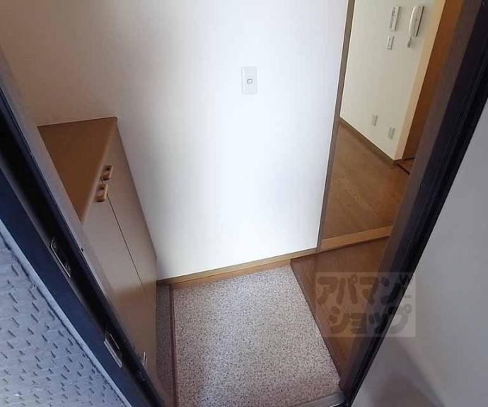 【ハイカムール深草】間取