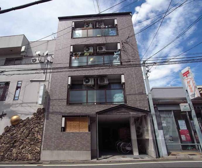 【ヴィラISHIKAWA】間取