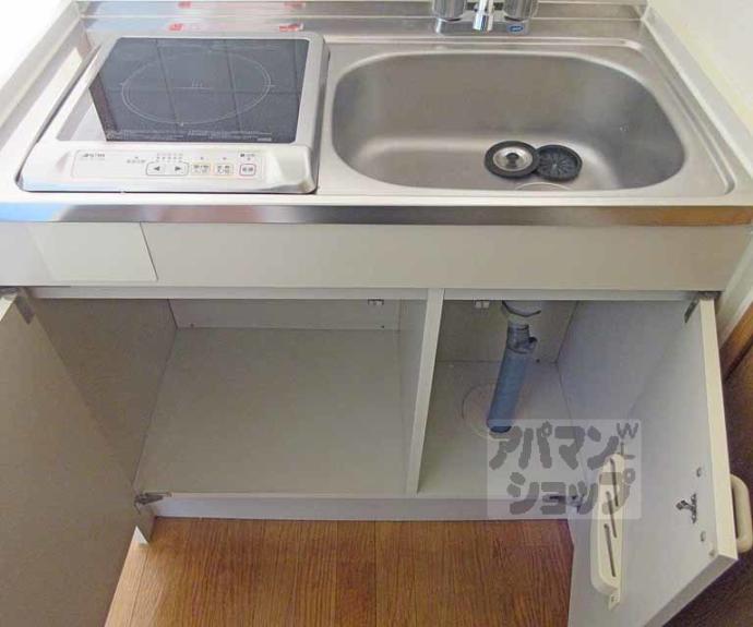 【ヴィラＩＳＨＩＫＡＷＡ】間取