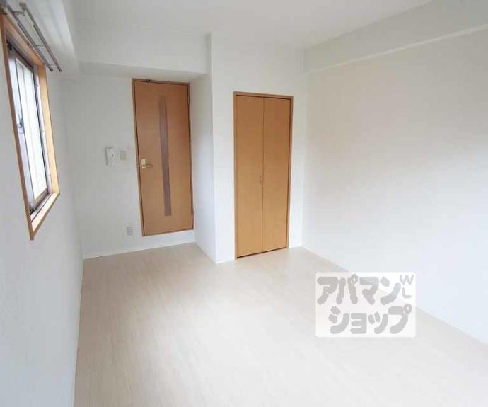 【エトワール深草】間取