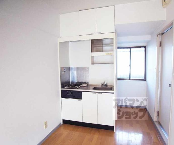 【ヴィーヴル藤の森】間取