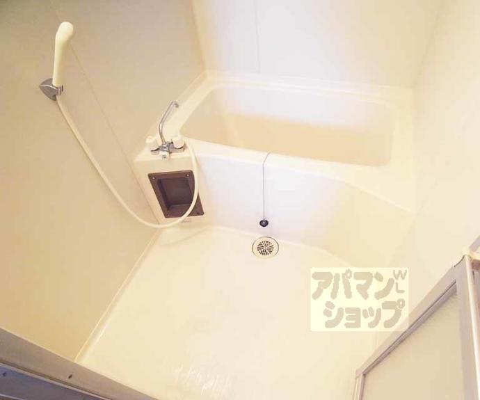 【ヴィーヴル藤の森】間取