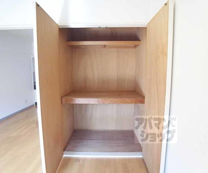 【ヴィーヴル藤の森】間取