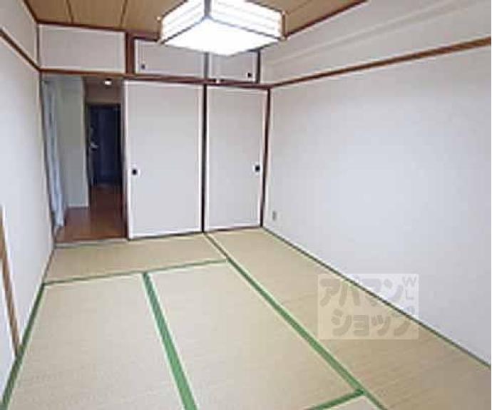 【フレーヴァー深草Ⅱ】間取
