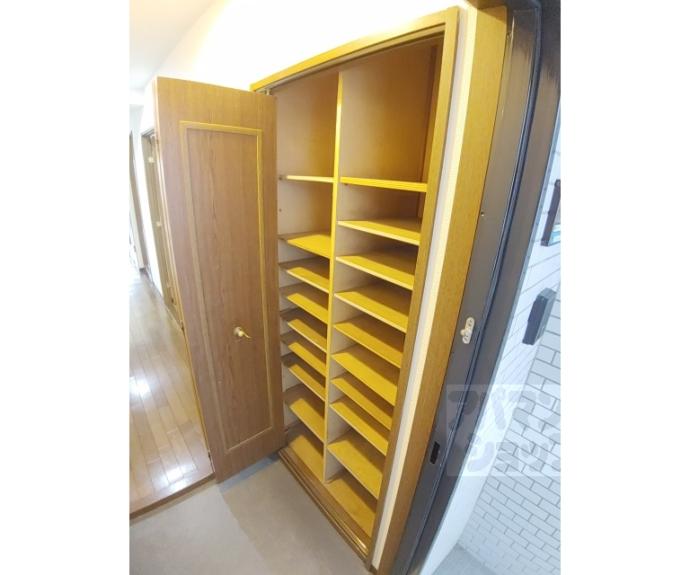 【エルシティ桃山御陵】間取
