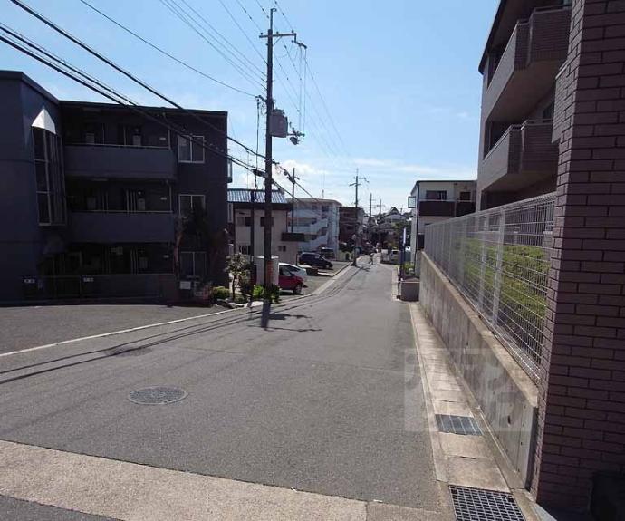 【ＣＨＥＺ　ＬＡ　ＭＥＲＥ】間取