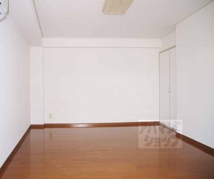 【ヴィラ東海今熊野】間取