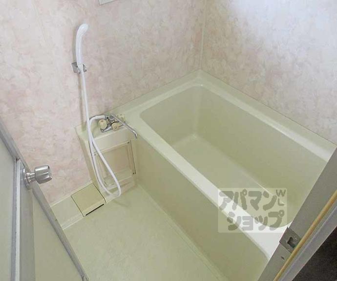 【ヴュー深草】間取