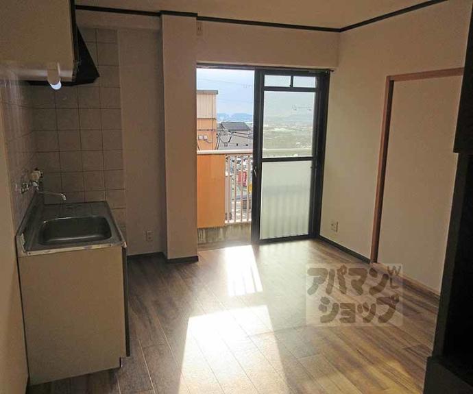 【ヴュー深草】間取