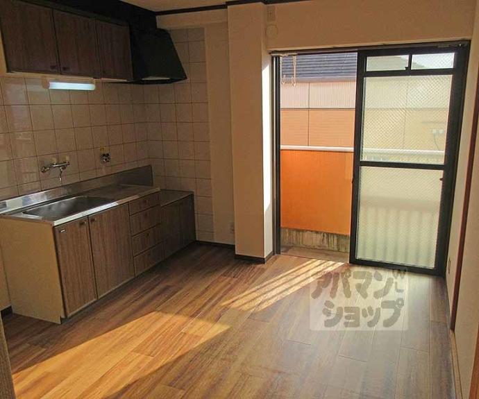 【ヴュー深草】間取