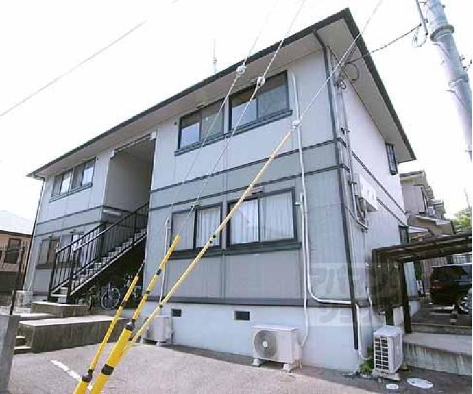 【六地蔵ハイツ】