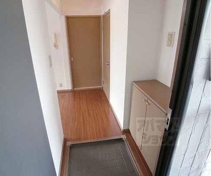 【六地蔵ハイツ】