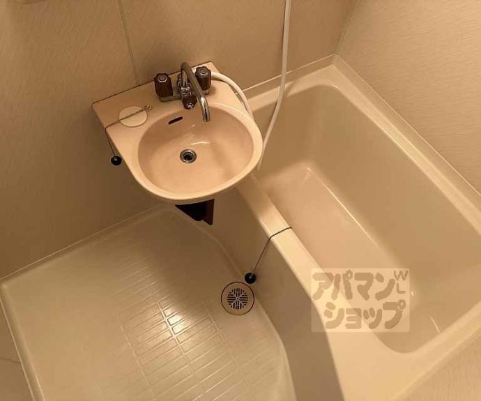 【オブリガード西京】間取