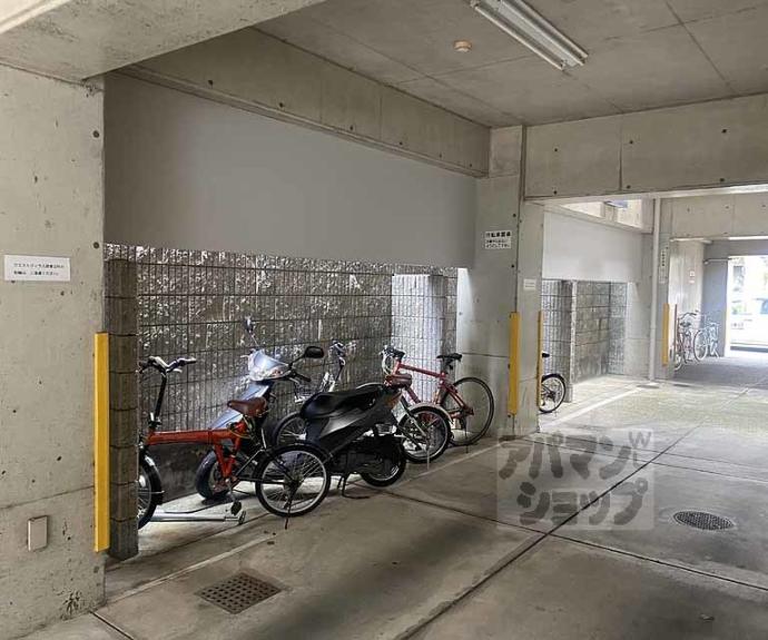 【ウエストヴィラ】間取